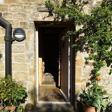 Shed End, In 18Th Century Lothersdale Mill Bd20 8En Exterior photo